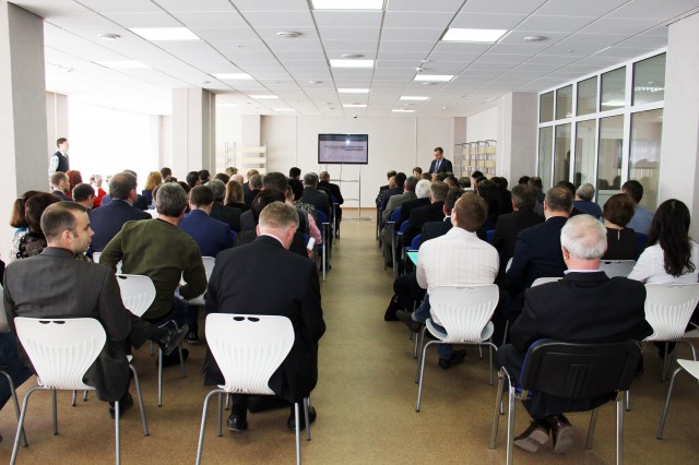 img_003.jpg