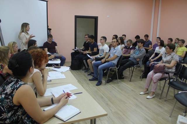 vstrecha_so_studentami.jpg